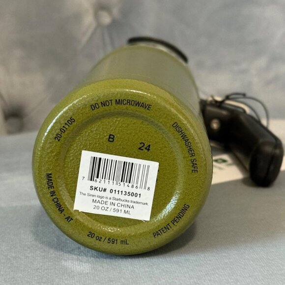 Stanley + Starbucks Military Green Stainless Steel Tumbler, 20 Fl Oz NWT - Picture 4 of 6